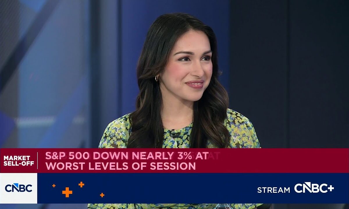 Investing opportunity across the economy with AI wave, says JPMorgan’s Stephanie Aliaga