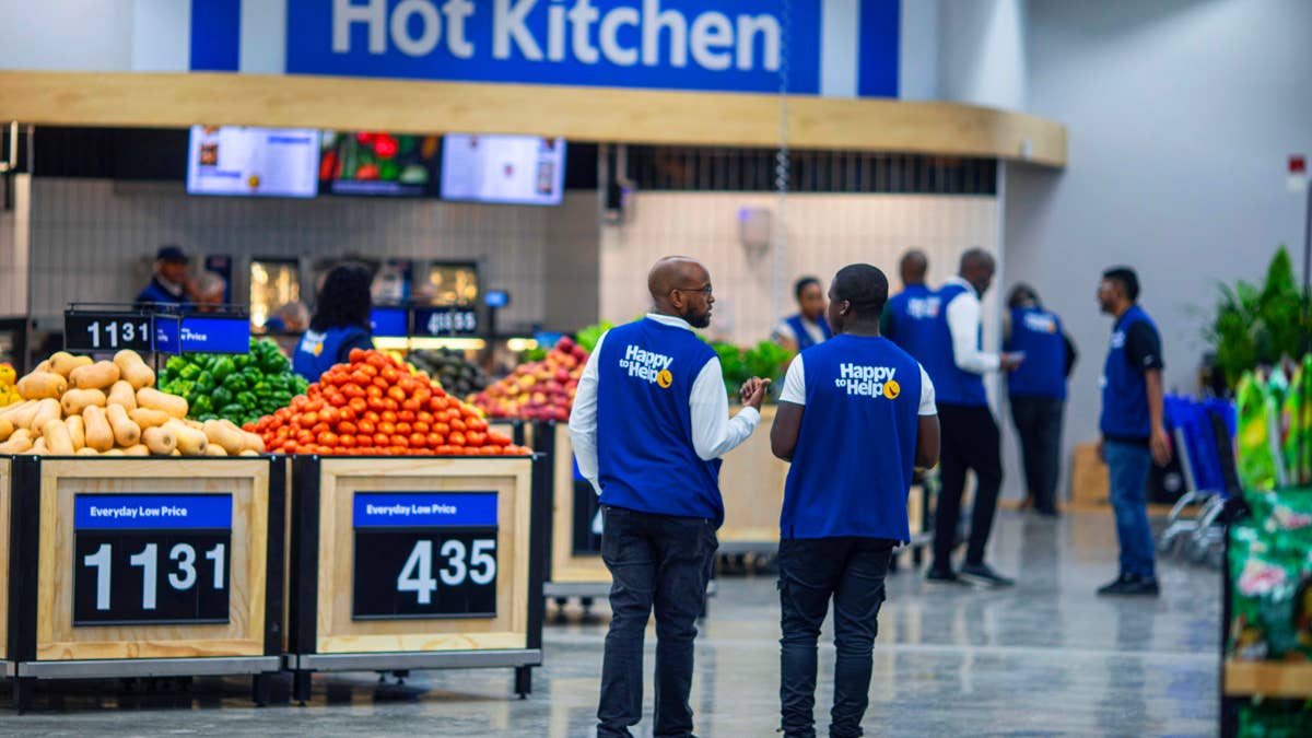 Walmart adds new service to compete with DoorDash, UberEats